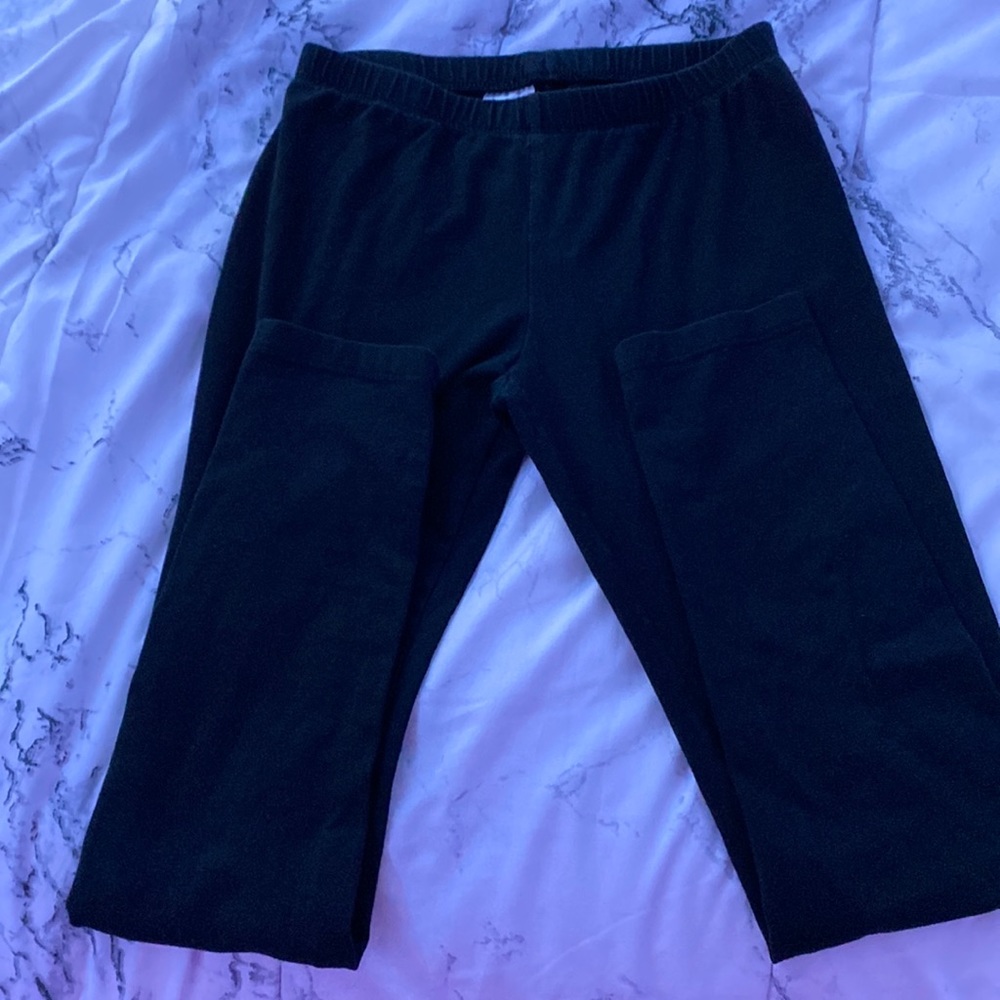 Black leggings